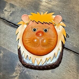 Lion Shaped Leather Coin Purse